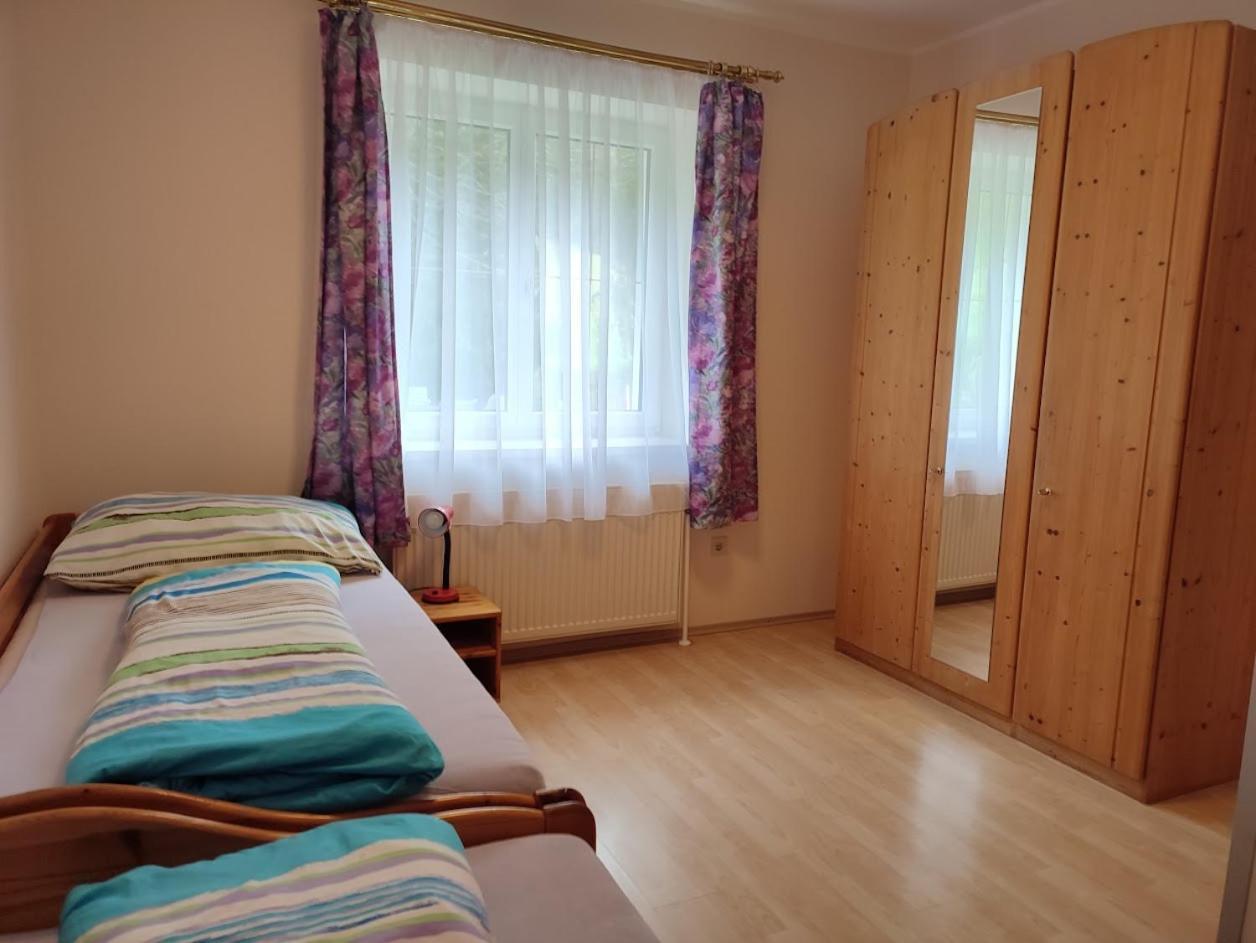 Ferienhaus Schoeller Schönbach Екстериор снимка